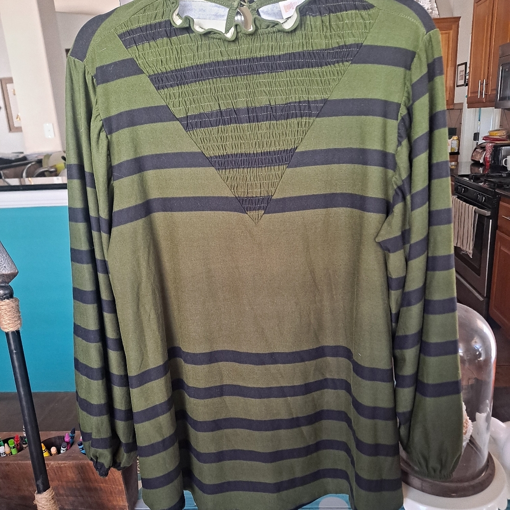 Lularoe Clara